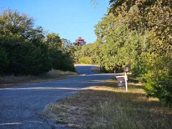 65 Lakewood Ln, Pottsboro, TX 75076