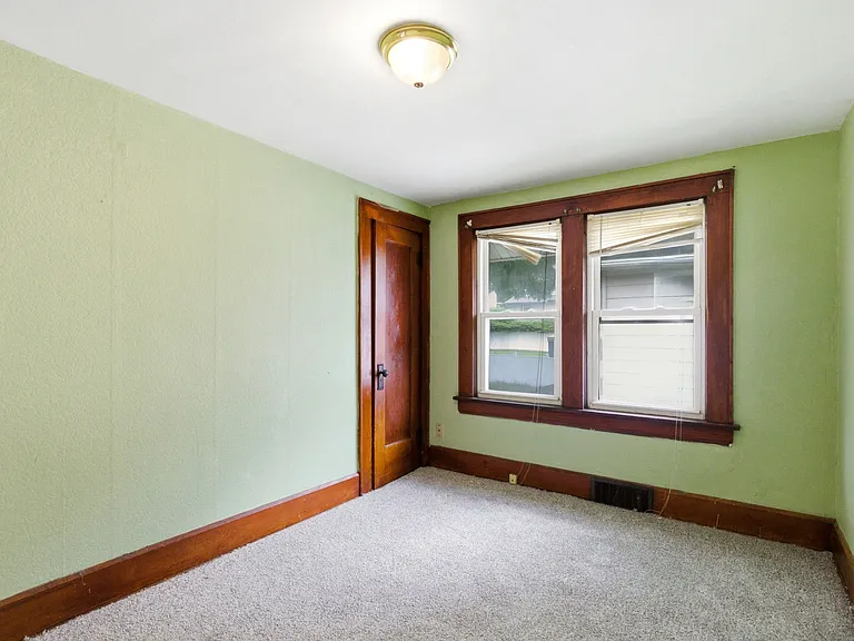 1387 Laffer Ave — Photo 15