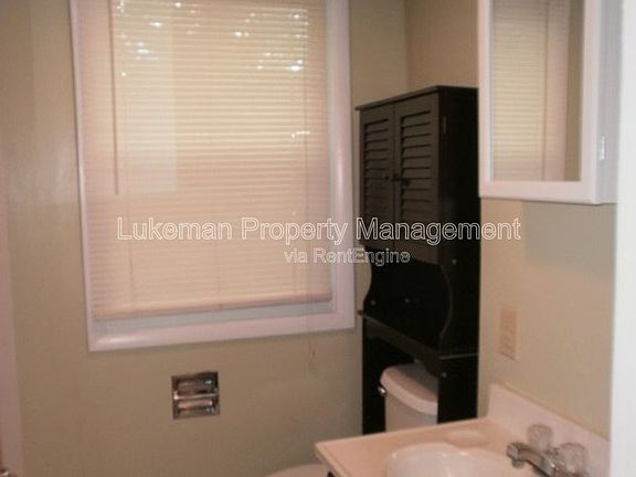 5th image of 3013 Portage St #1