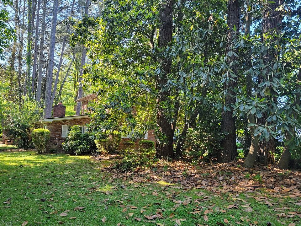 2nd image of 3009 Miriam Ct