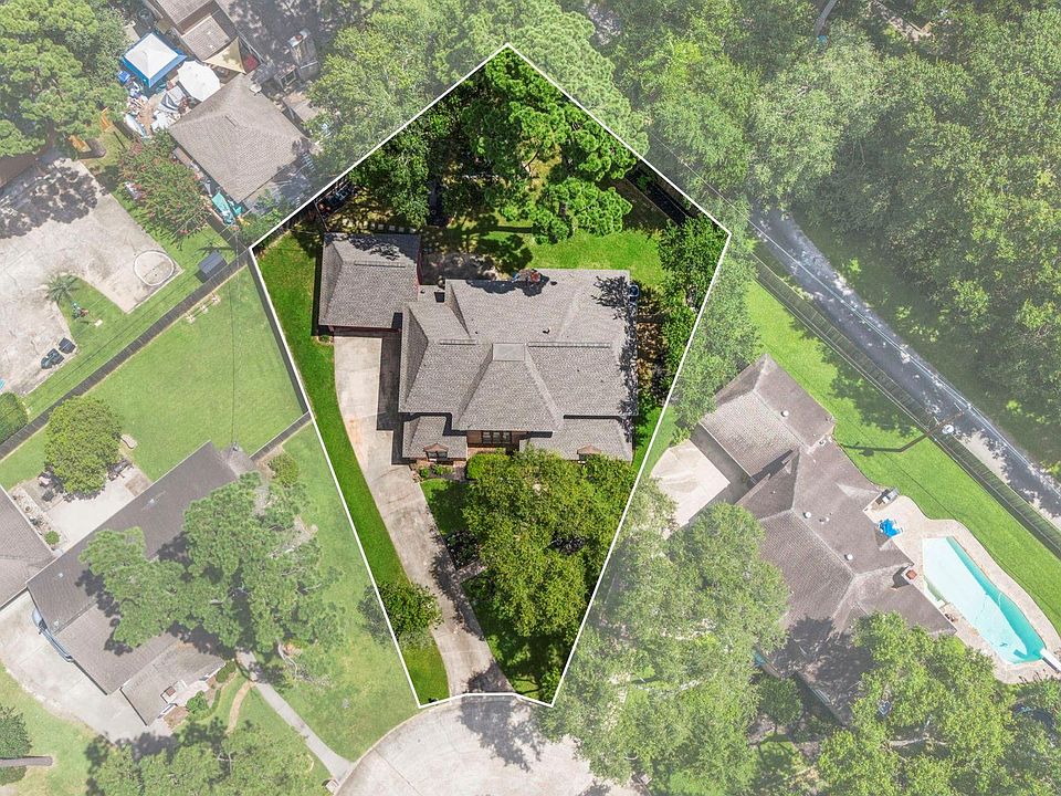 1st image of 8206 Colonial Oaks Ln