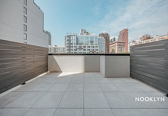 5th image of 250 Gold St #1116