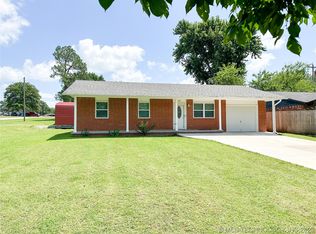 201 S Swan Dr, Cleveland, OK 74020