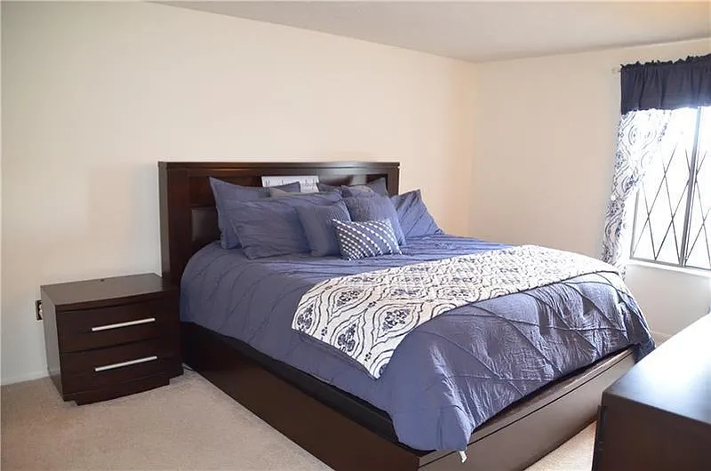 Thumbnail 13