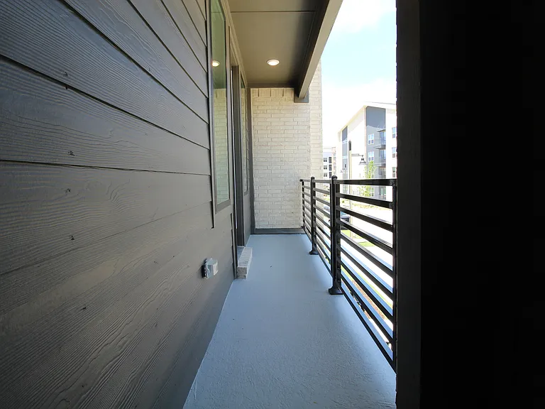 1221 Doris May Dr — Photo 19