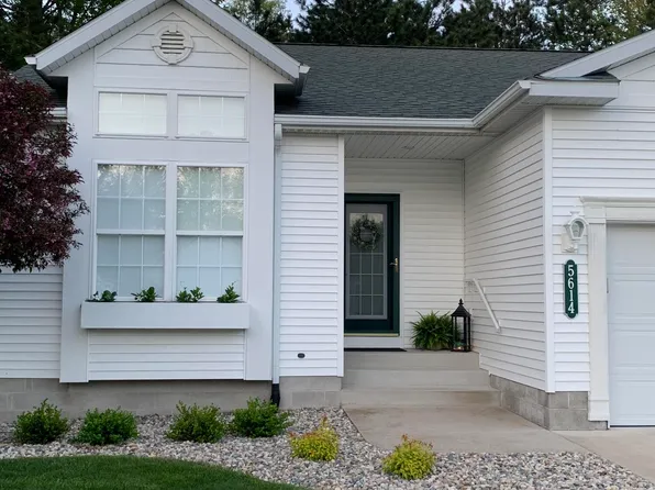 5614 N Turning Leaf Way #159, Fruitport, MI 49415
