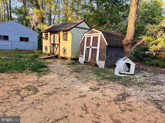5th image of 434 Poplar Rd