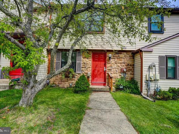 977 Browning Pl, Warminster, PA 18974