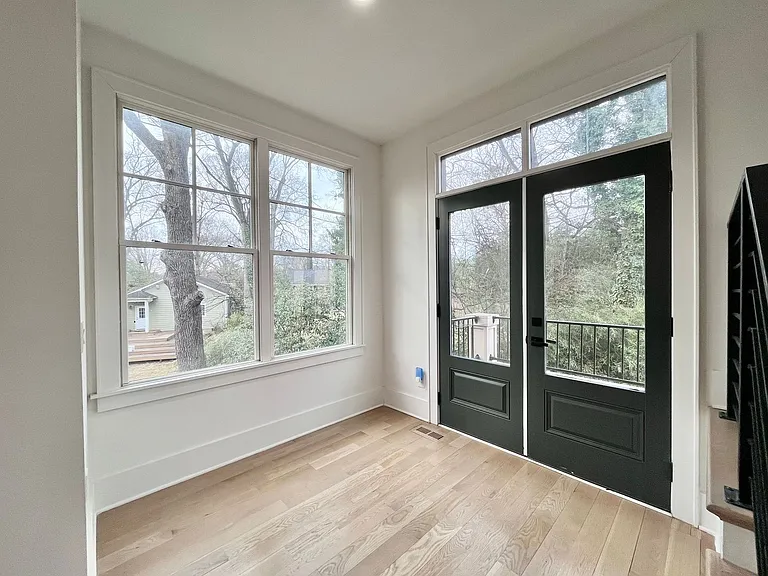 614 West Blvd — Photo 14