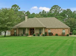 182 White Oak Dr, Benton, LA 71006