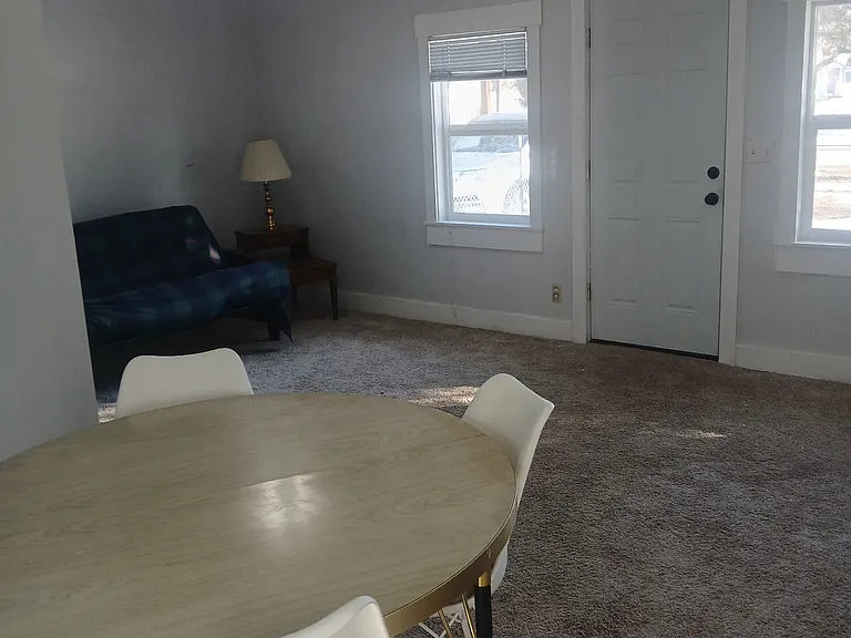 513 S Saint Charles St #B — Photo 1