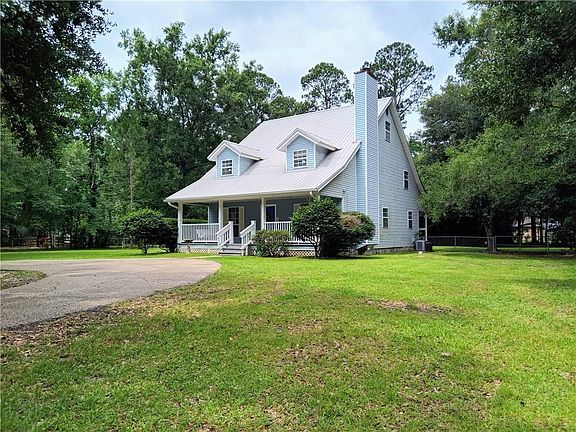 3rd image of 109 Ivy Dr