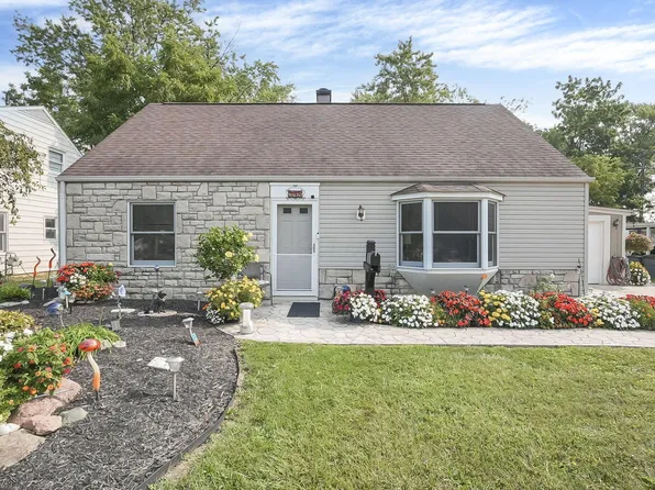 348 Darbyhurst Rd, Columbus, OH 43228