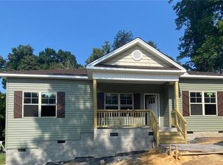 841 Conover Dr, Eden, NC 27288