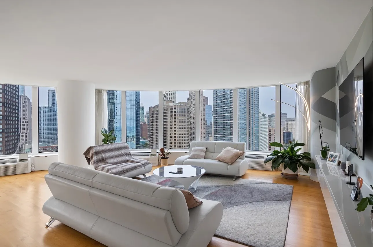 2 bed, 1450 sqft, $5,300 — Photo 3
