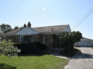 1636 Cass Ave, Bay City, MI 48708