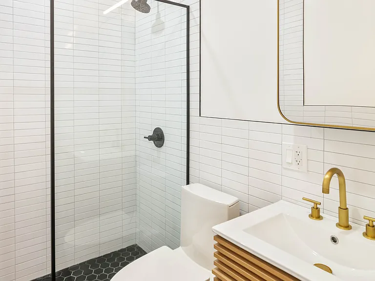 78 Christopher St #7 — Photo 14