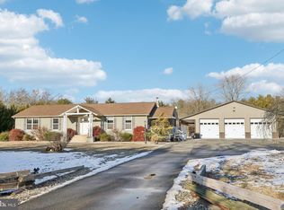 364 Almond Rd, Pittsgrove, NJ 08318