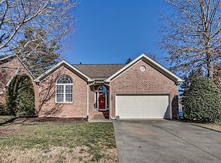1321 Whitworth Ct, Kernersville, NC 27284