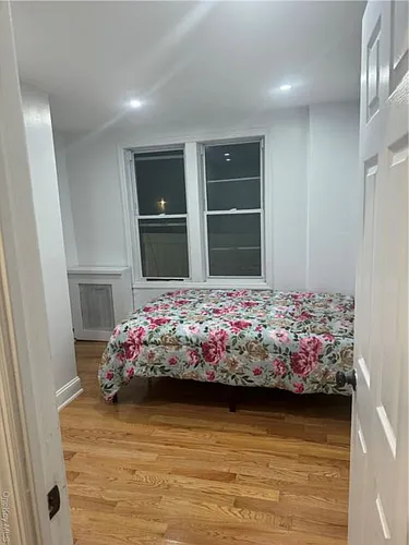 39 Spruce St Photo 1