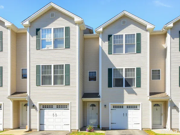 86 Otrobando Avenue #11, Norwich, CT 06360