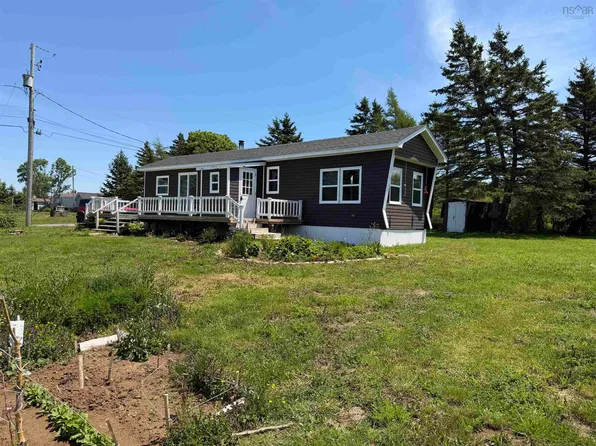 116 Comeau Rd, Meteghan River, NS B0W 2L0