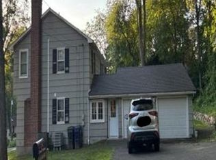 70 Crest Ter, Fairfield, CT 06825