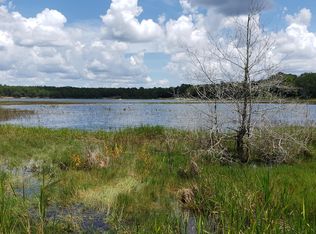 120 Long Lake Rd, Hawthorne, FL 32640