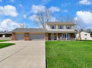6593 Kennington Sq N, Pickerington, OH 43147