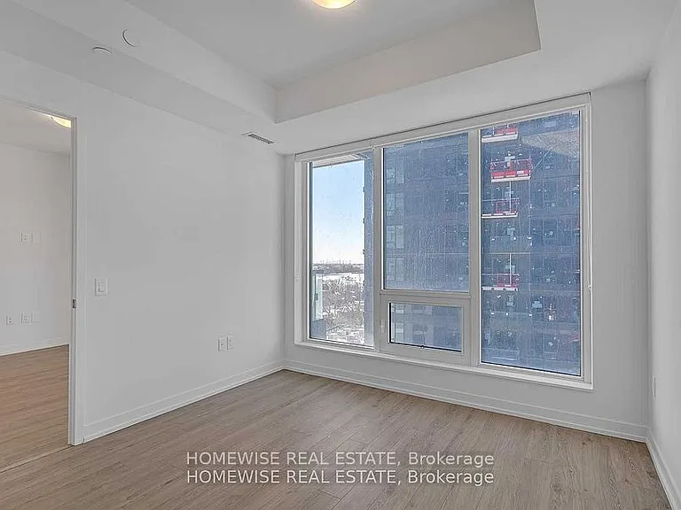 8868 Yonge St #1011E — Photo 9