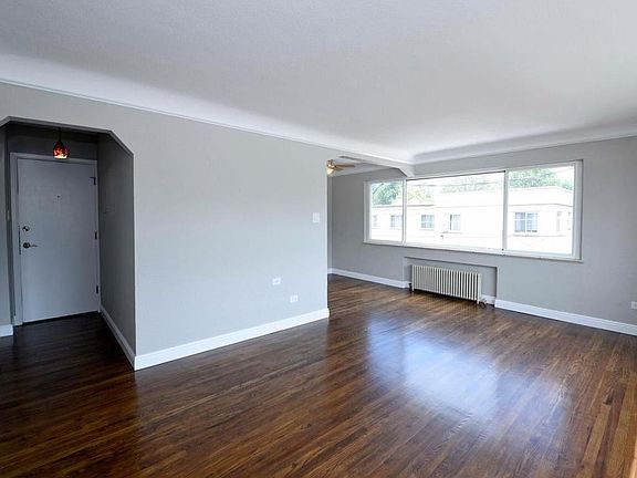 Spacious Entertaining Area