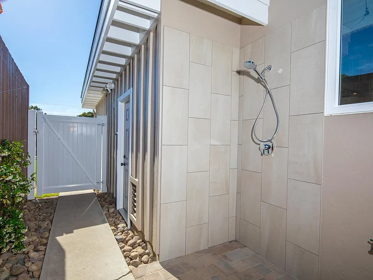 Outdoor shower!