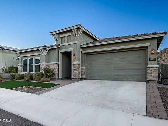 4th image of 21254 W HILLCREST Boulevard