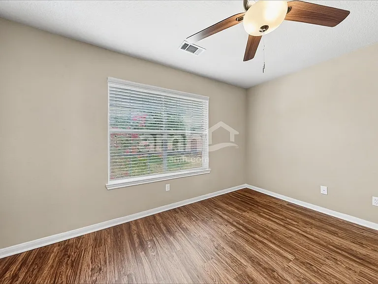 13143 Mills River St — Photo 18