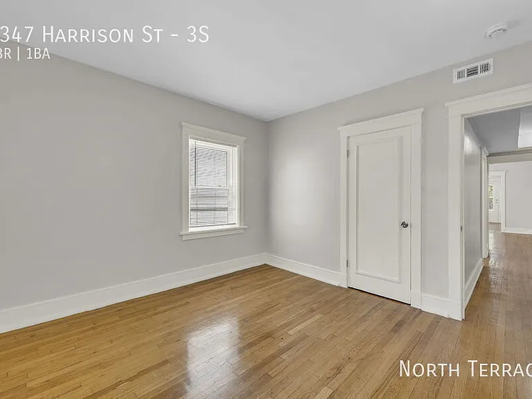 4347 Harrison St #3S — Photo 9
