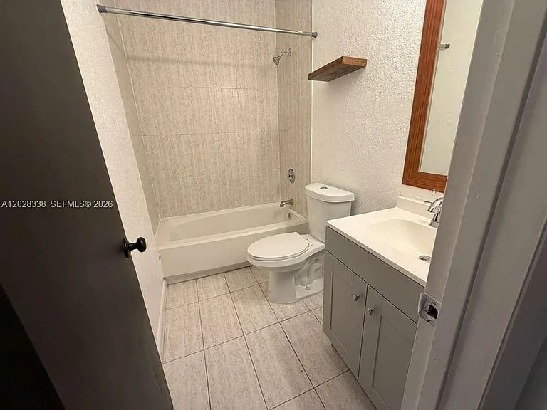165 Lawn Way — Photo 9