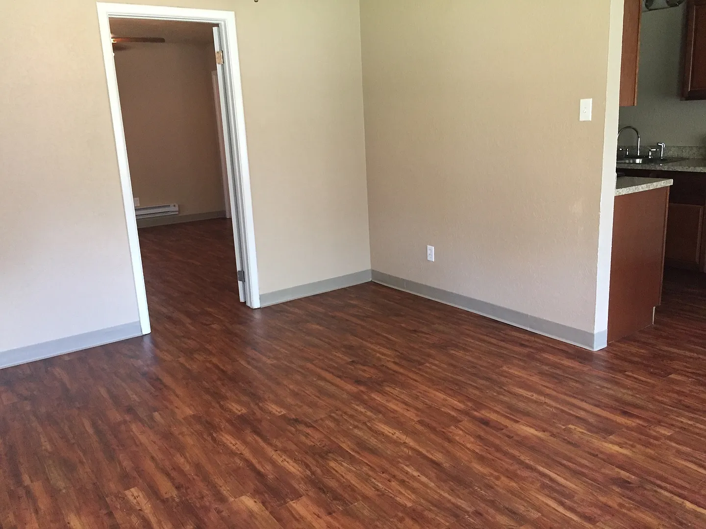 Tg-Quincy 3 — Photo 2