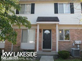 2012 Orchard Crest St, Utica, MI 48317