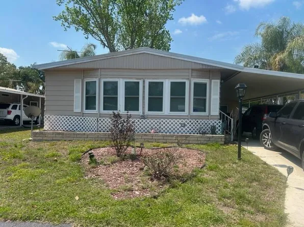 4903 Sandpiper Ln, Zephyrhills, FL 33541