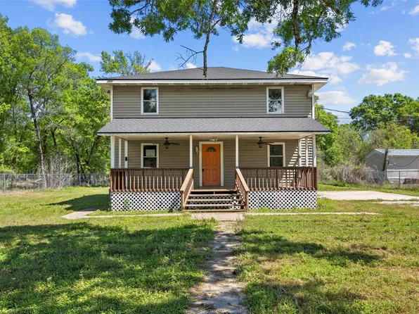 108 County Road 4012, Dayton, TX 77535