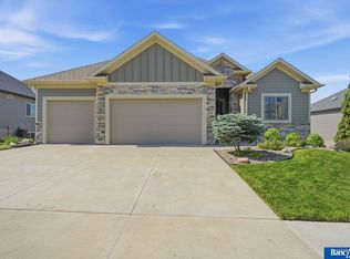 7361 Andy Dr, Lincoln, NE 68516