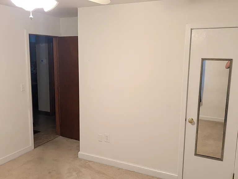18128 S Merrimac Rd — Photo 2