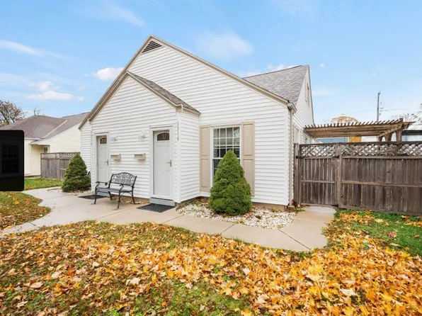 3316 S Quincy Ave #3318, Milwaukee, WI 53207