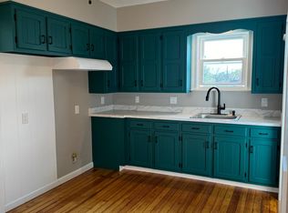 155 Mount Hope Ave #2F, Bristol, RI 02809