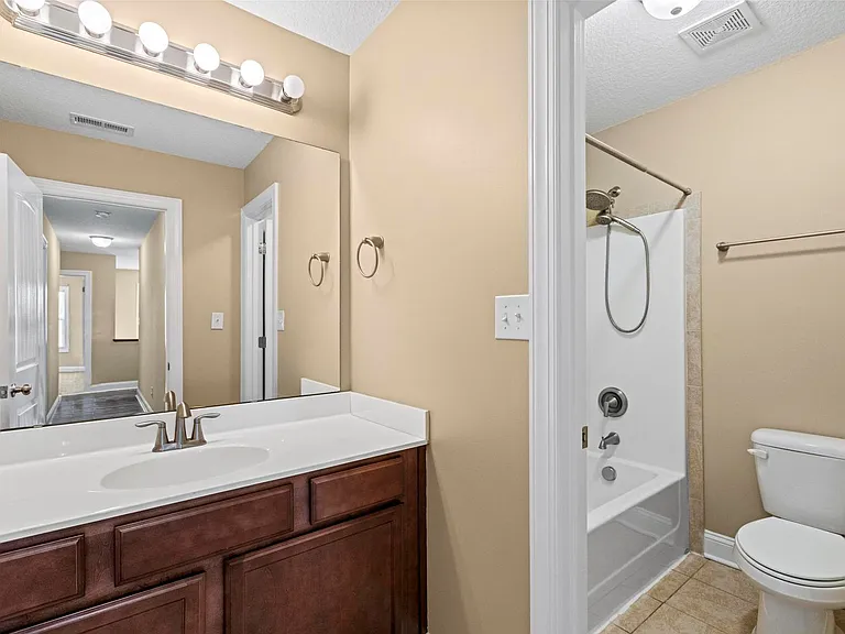 260 Cuddy Ct — Photo 16
