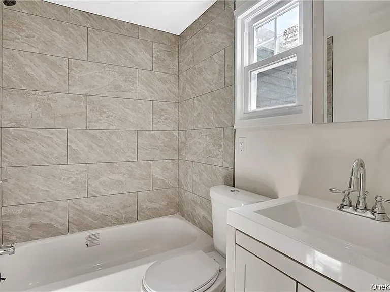 304 Tower Ave — Photo 11