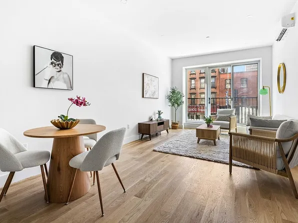 106 Graham Ave #Penthouse, Brooklyn, NY 11206