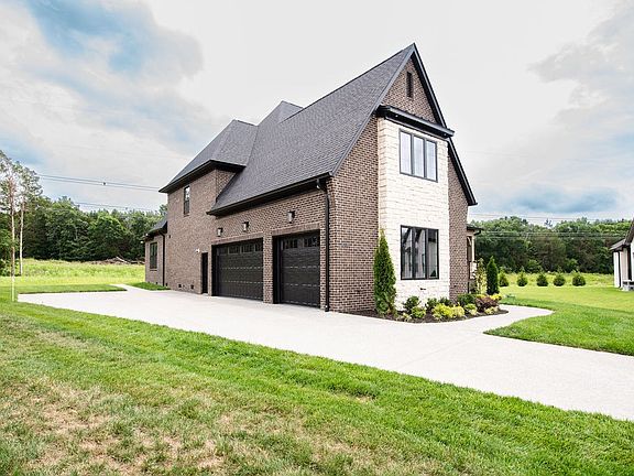5th image of 2930 Carisbrooke Dr Lot 170