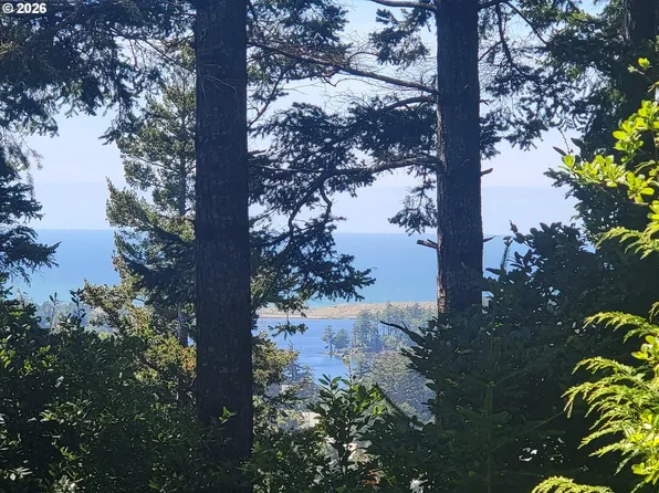 Dee Ter #8, Pt Orford, OR 97465