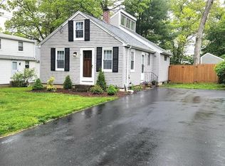 11 Bishop Hill Rd, Johnston, RI 02919